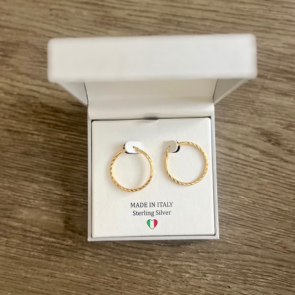 18 K Gold Plated Sterling Silver Hoop Earrings 30 mm Moricci New With Tags - Picture 1 of 6